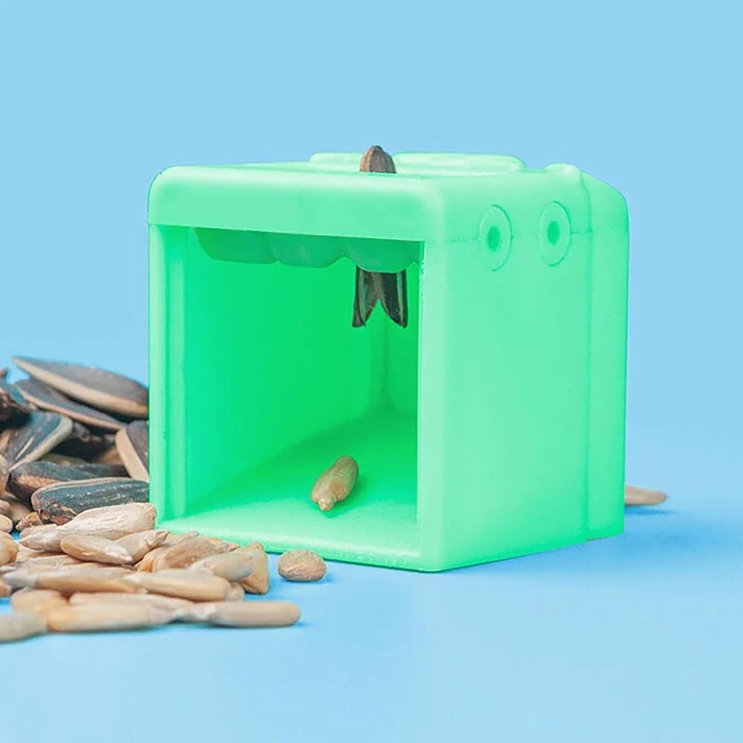 EasyPeel Sunflower Seed & Nut Peeler – Quick and Effortless Shelling Tool