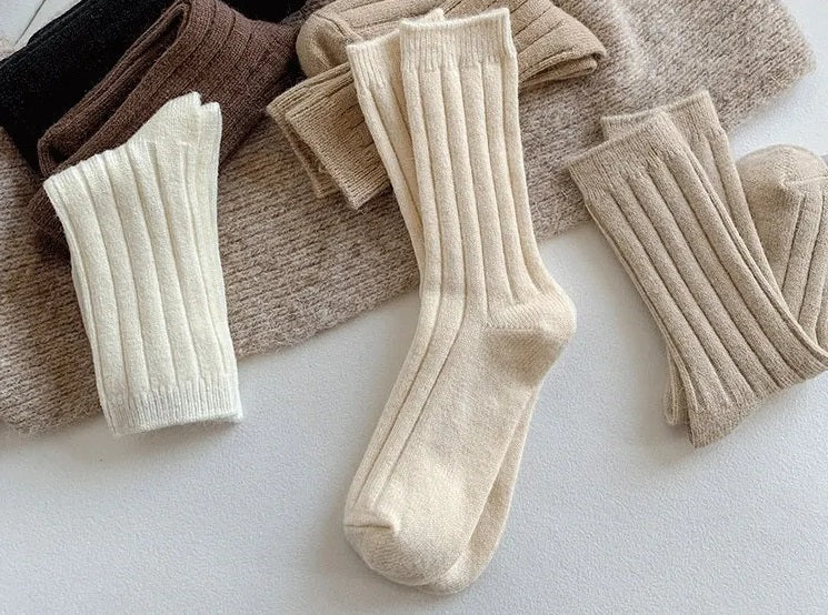 Cashmere Wool Winter Socks Soft Thermal Crew Socks for Men and Women