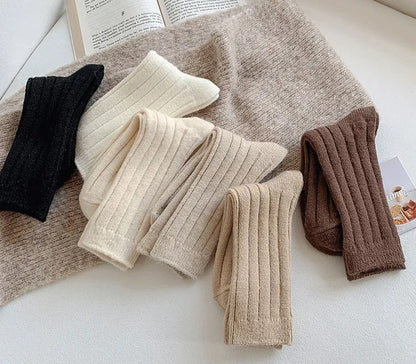 Cashmere Wool Winter Socks Soft Thermal Crew Socks for Men and Women