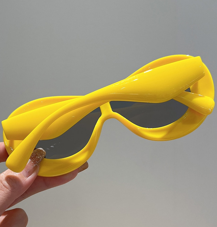 Esha Sunglasses Futuristic Fashion Design Oversized Summer Shades