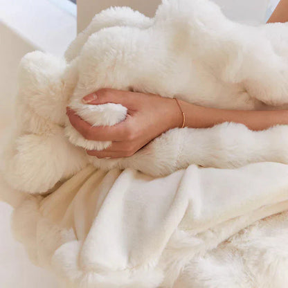 Luxury Soft Faux Fur Blanket Plush Cozy Throw for Sofa Bed and Home