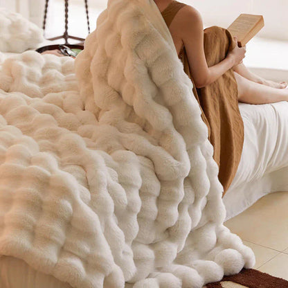 Luxury Soft Faux Fur Blanket Plush Cozy Throw for Sofa Bed and Home