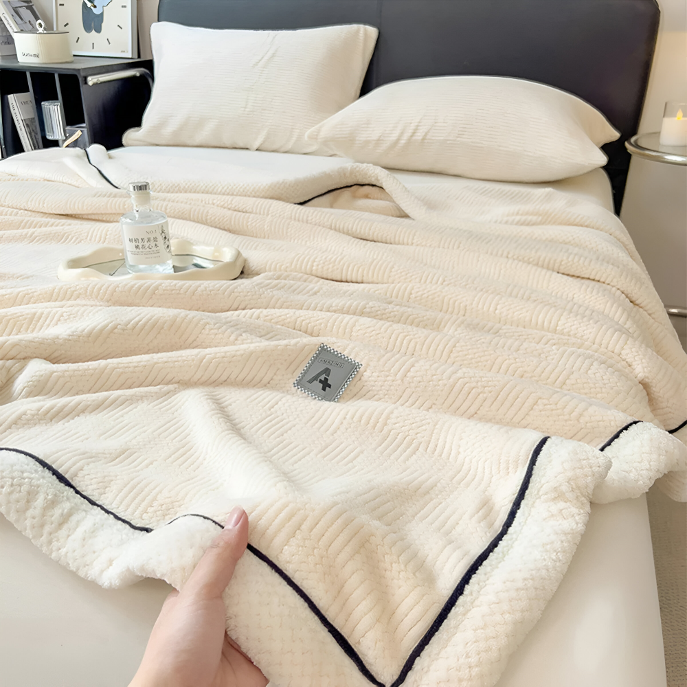 Luxury Velvet Throw Blanket Soft Plush Polyester Sofa Bed Cover