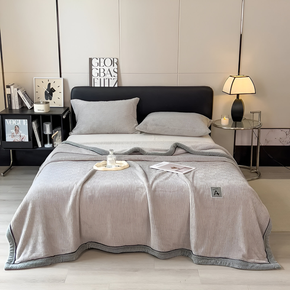 Luxury Velvet Throw Blanket Soft Plush Polyester Sofa Bed Cover