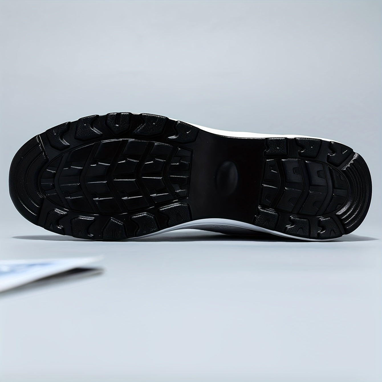 Mens Casual Sneakers Classic Style Comfortable Everyday Shoes