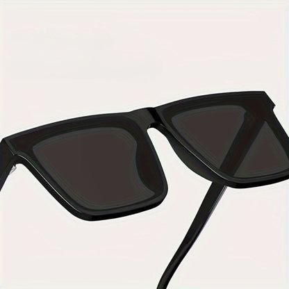 Mens Lightweight Sunglasses Casual Polycarbonate Fashion Eyewear