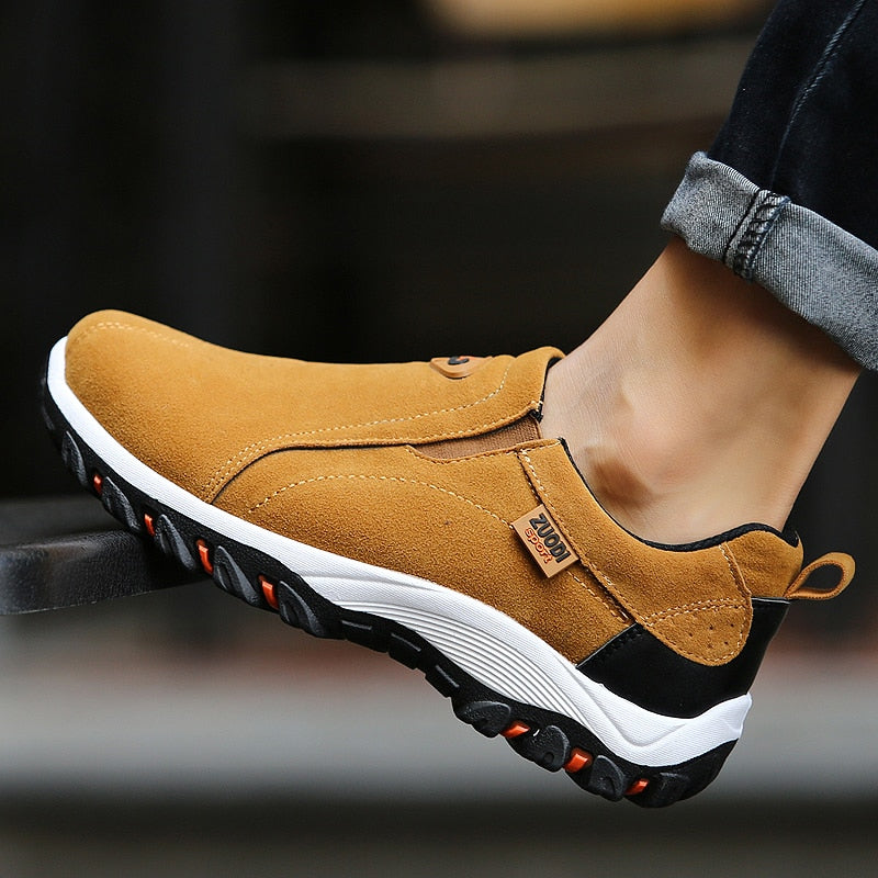 Men's Outdoor Walking Shoes Comfortable Slip On Hiking Sneakers