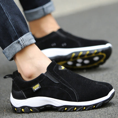 Men's Outdoor Walking Shoes Comfortable Slip On Hiking Sneakers