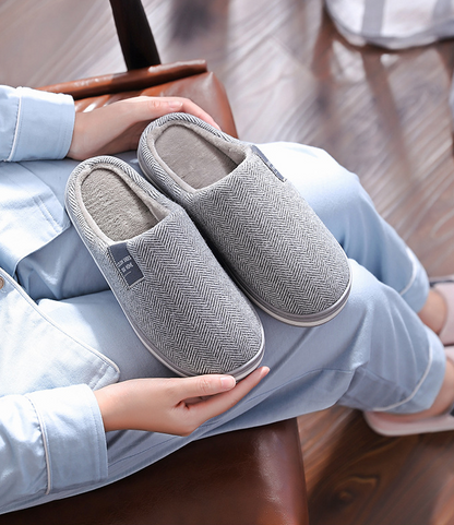 Men's Plush Lined Slippers Warm Indoor House Shoes