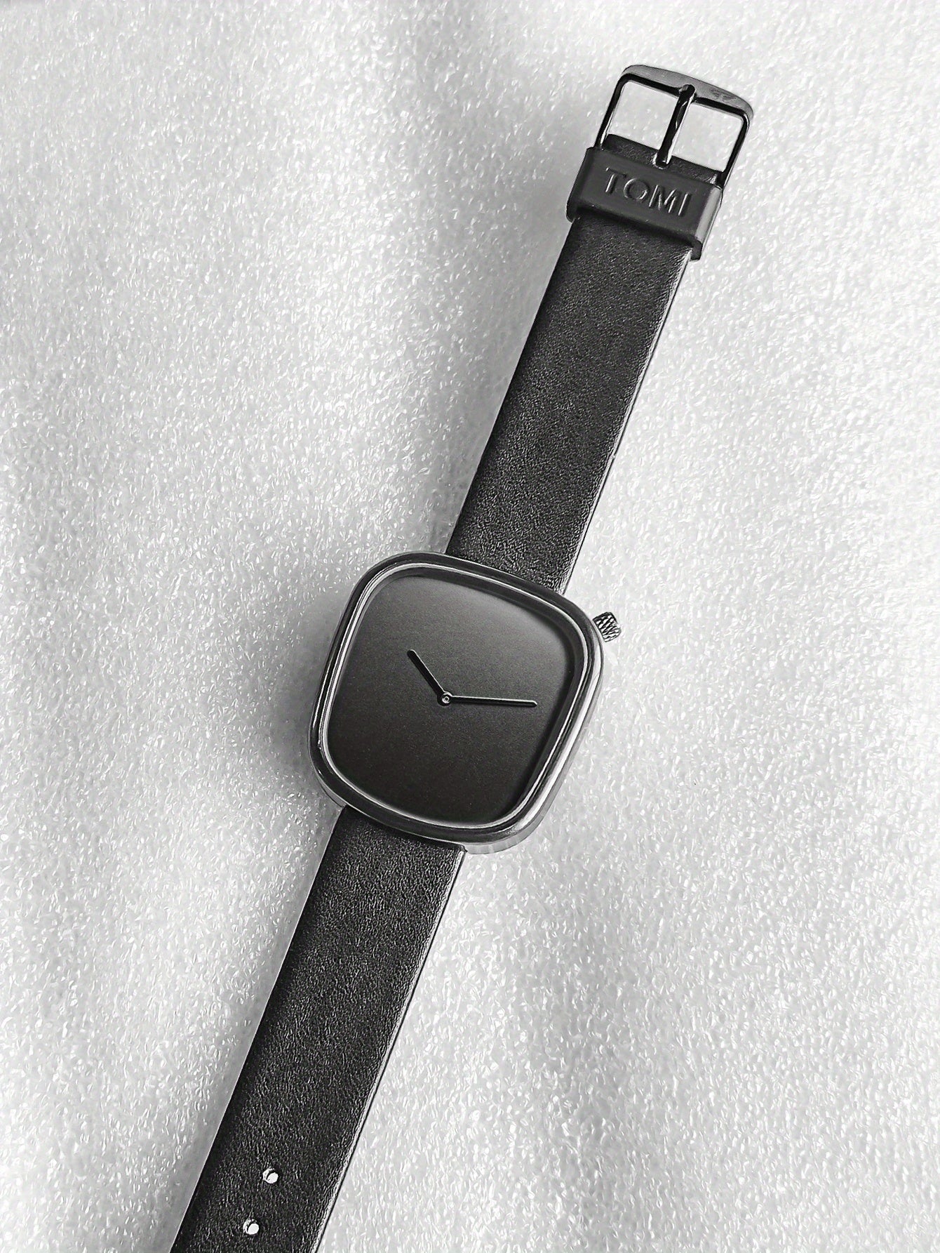 Minimalist Mens Watch Stainless Steel Analog Watch Leather Strap
