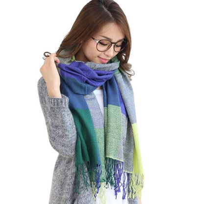 Oversized Plaid Winter Scarf Soft Chunky Wrap Shawl for Warmth and Everyday Style