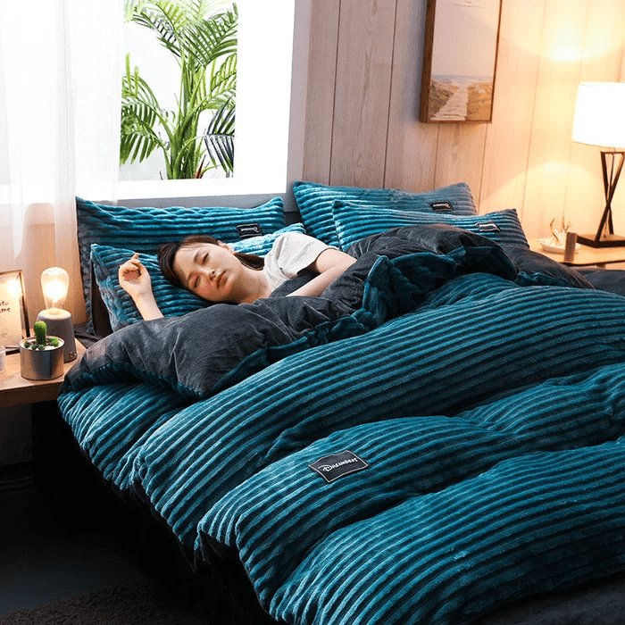 Winter Velvet Bedding Set Plush Coral Fleece Duvet Cover Set